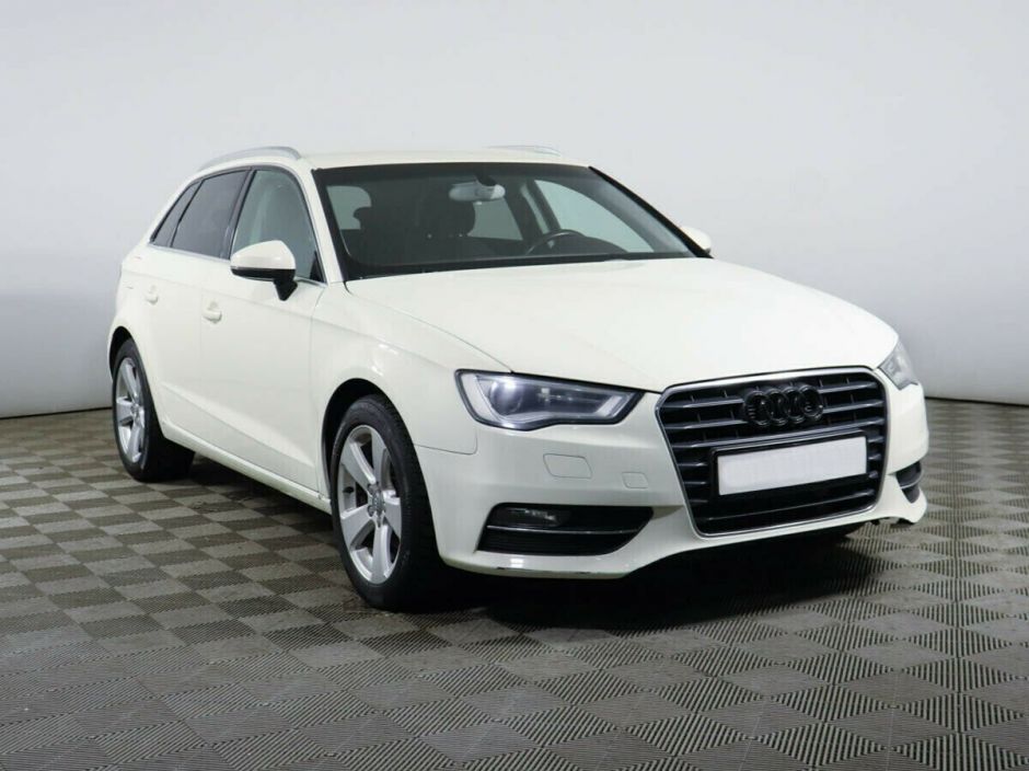Audi A3, 1.4 л, Робот, 2013 фото 4