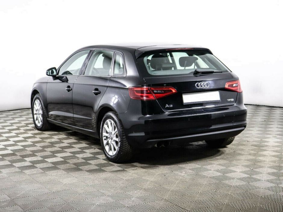 Audi A3, 1.4 л, Робот, 2013 фото 6