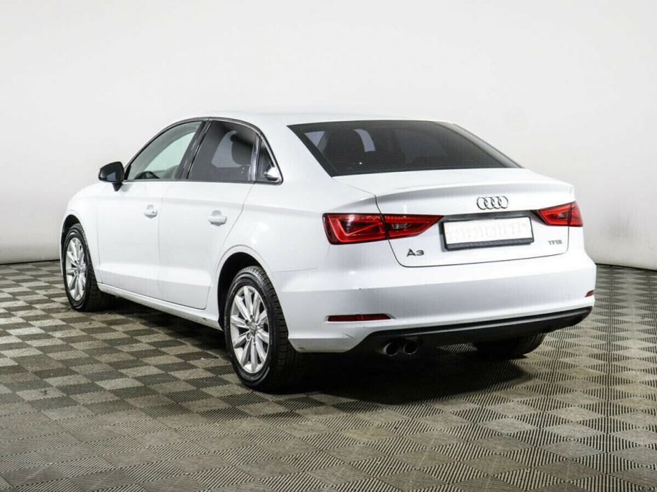 Audi A3, 1.4 л, Робот, 2015 фото 5