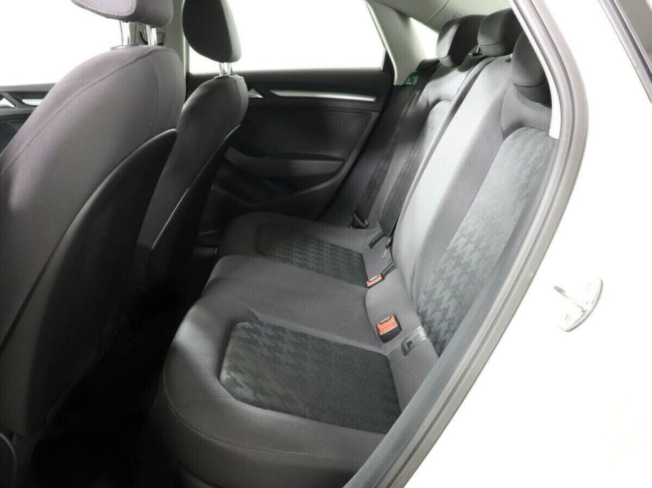 Audi A3, 1.4 л, Робот, 2015 фото 2