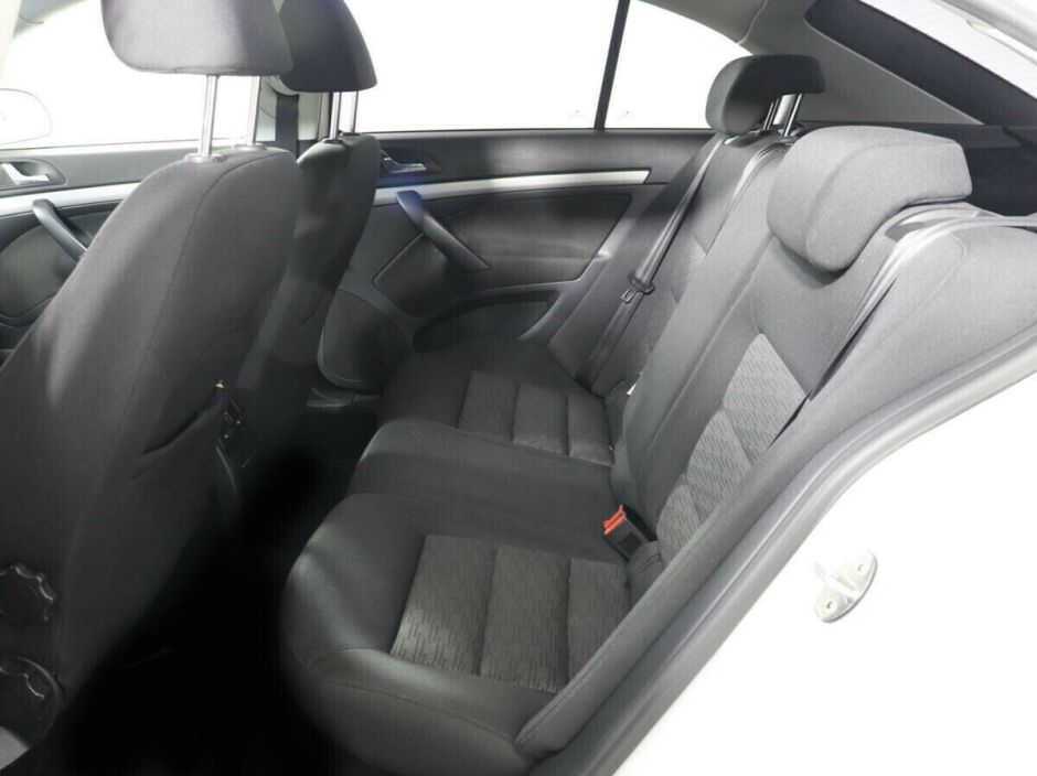 Skoda Octavia, 1.8 л, Робот, 2012 фото 8