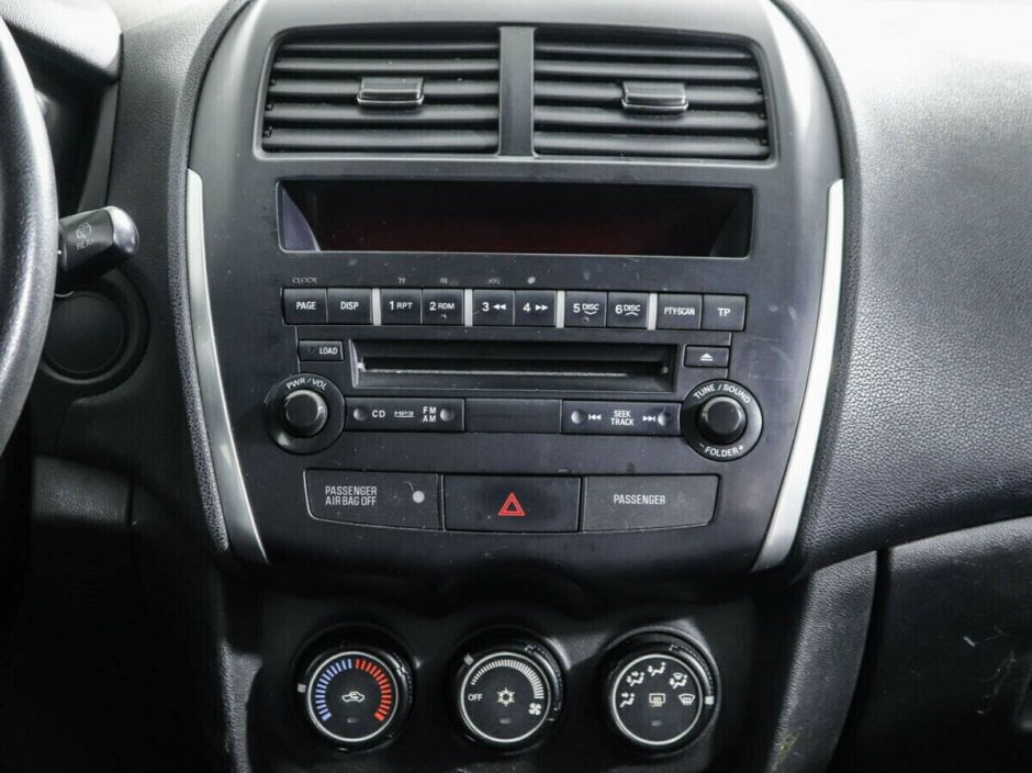Mitsubishi ASX, 1.8 л, Вариатор, 2010 фото 1