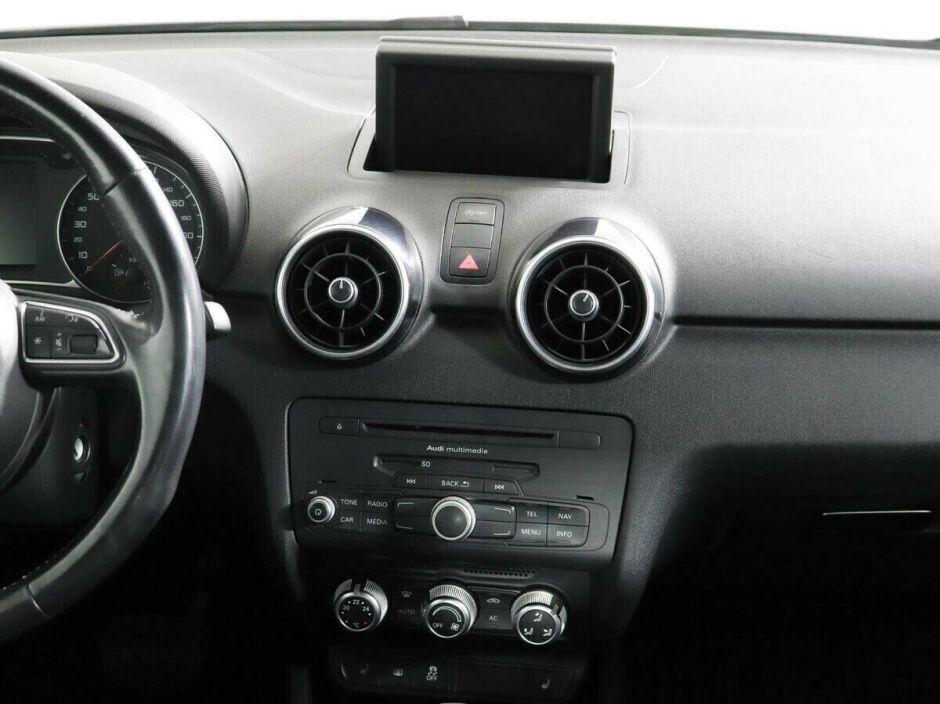 Audi A1, 1.4 л, Робот, 2011 фото 2