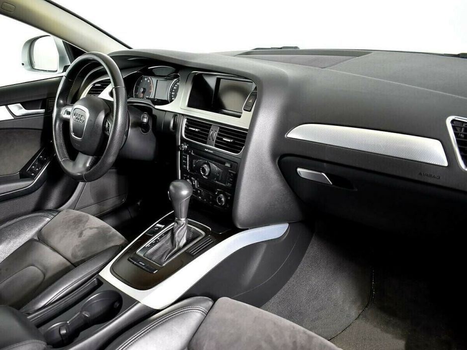 Audi A4, 1.8 л, Вариатор, 2008 фото 2
