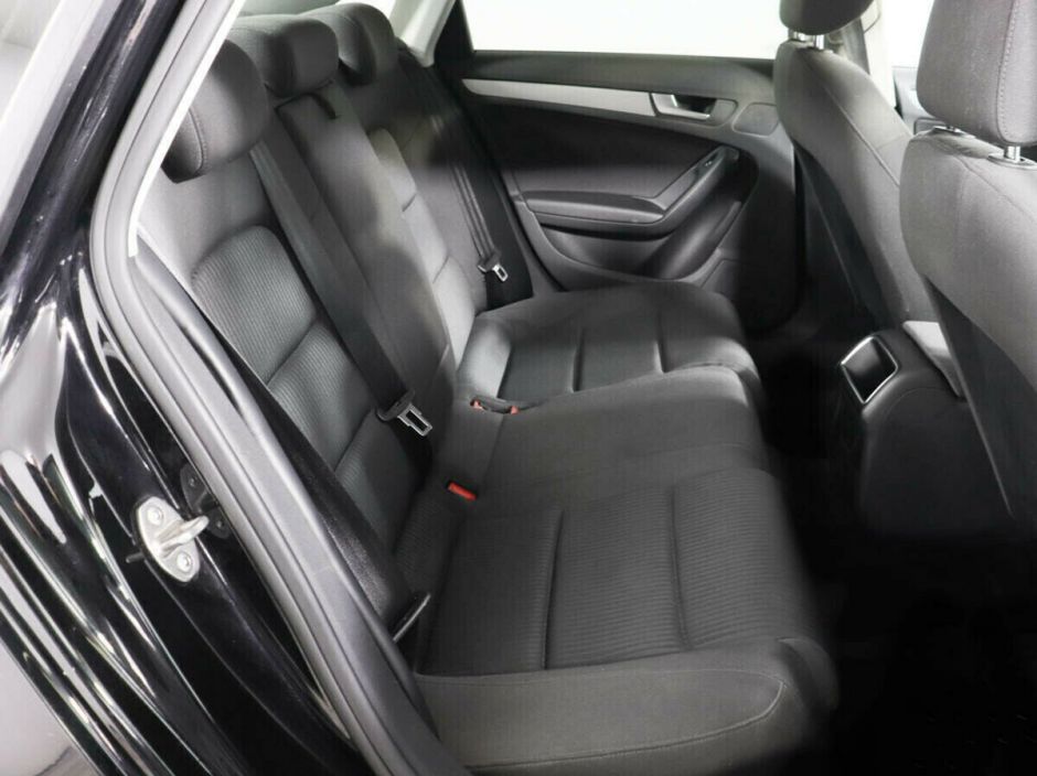 Audi A4, 2.0 л, Вариатор, 2011 фото 1