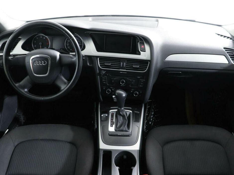 Audi A4, 1.8 л, Вариатор, 2011 фото 7