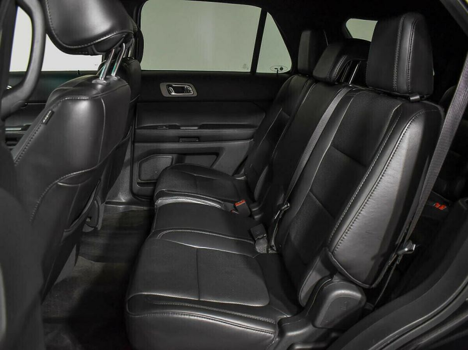 Ford Explorer, 3.5 л, АТ, 2012 фото 2