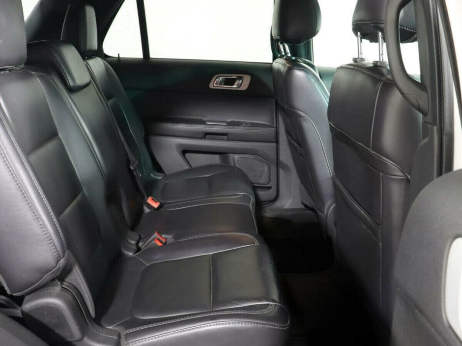 Ford Explorer, 3.5 л, АТ, 2012 фото 2