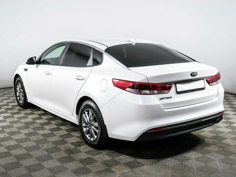 Kia Optima, 2.0 л, АТ, 2017 фото 6