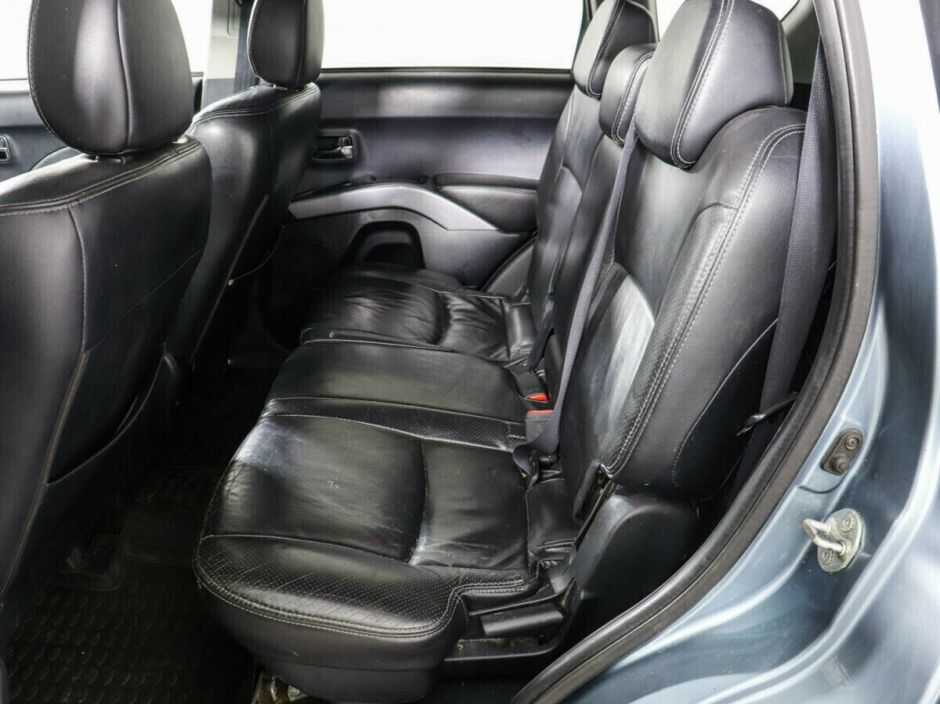 Mitsubishi Outlander, 3.0 л, АТ, 2008 фото 2
