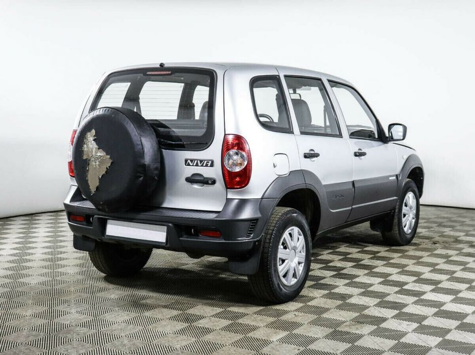 Chevrolet Niva, 1.7 л, МТ, 2016 фото 4