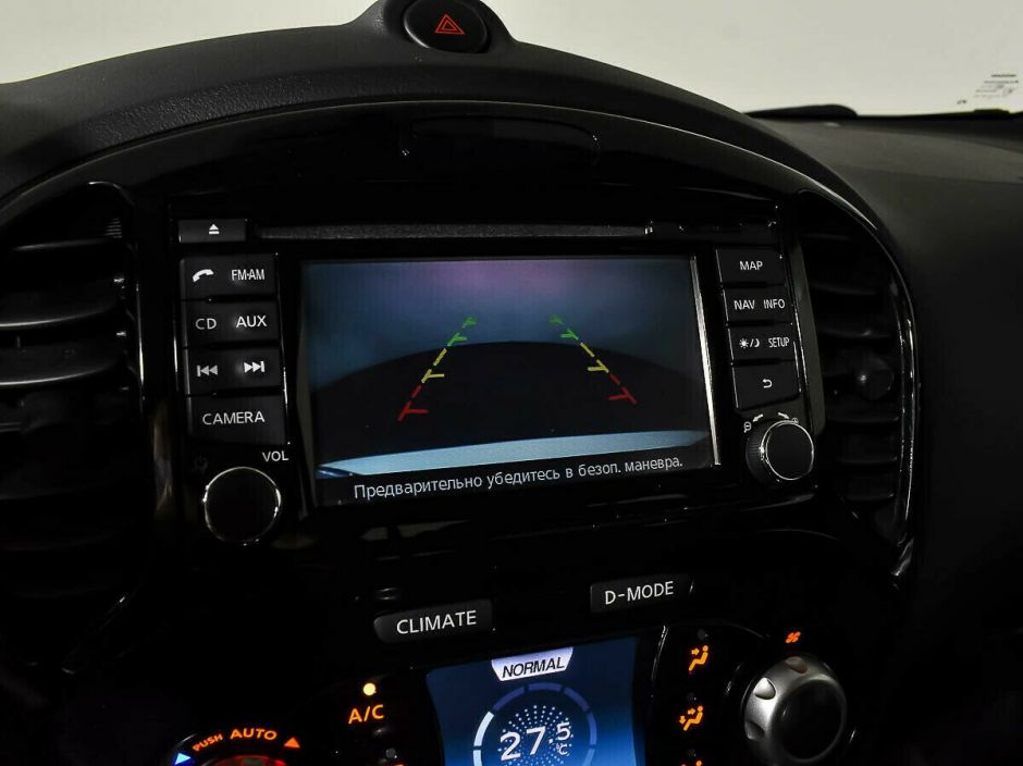 Nissan Juke, 1.5 л, Вариатор, 2011 фото 2