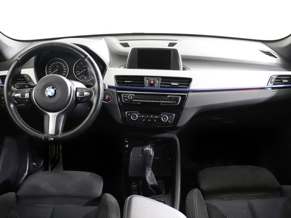 BMW X1, 2.0 л, АТ, 2016 фото 9