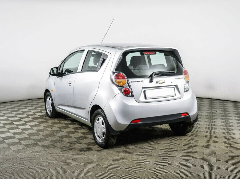 Chevrolet Spark, 1.0 л, АТ, 2012 фото 6
