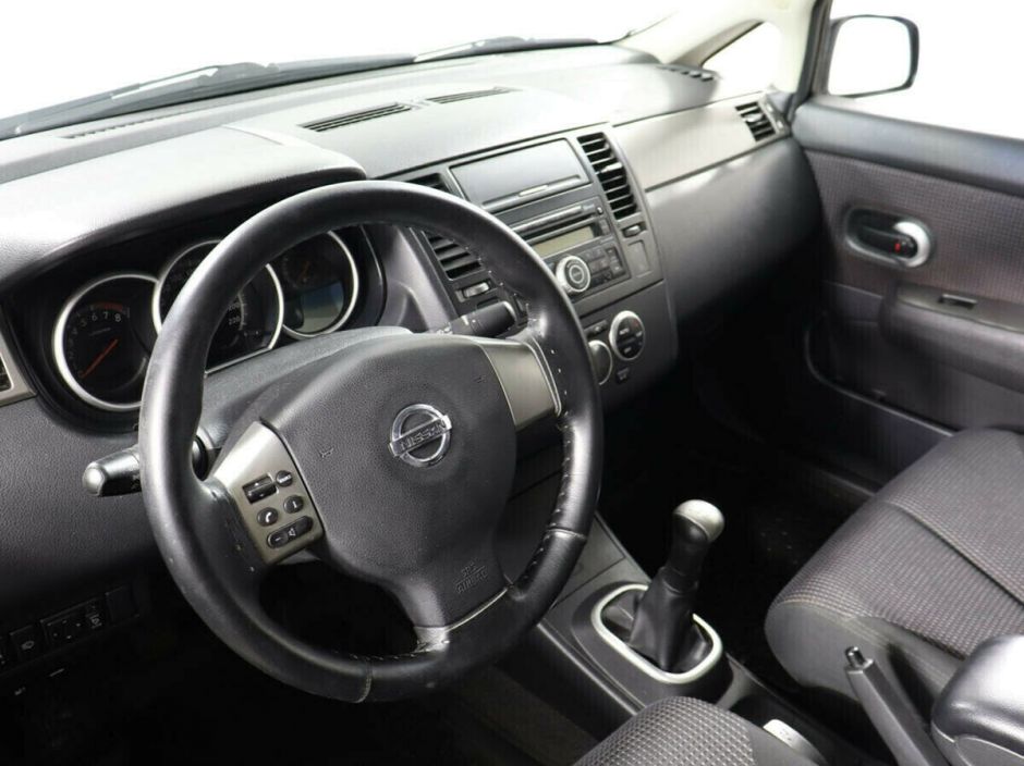 Nissan Tiida, 1.6 л, МТ, 2012 фото 7