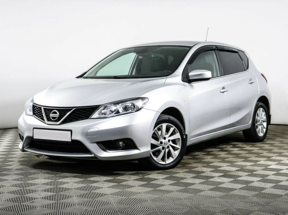 Nissan Tiida, 1.6 л, Вариатор, 2015 фото 3