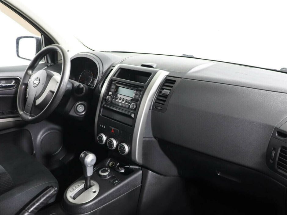 Nissan X-Trail, 2.0 л, Вариатор, 2014 фото 1