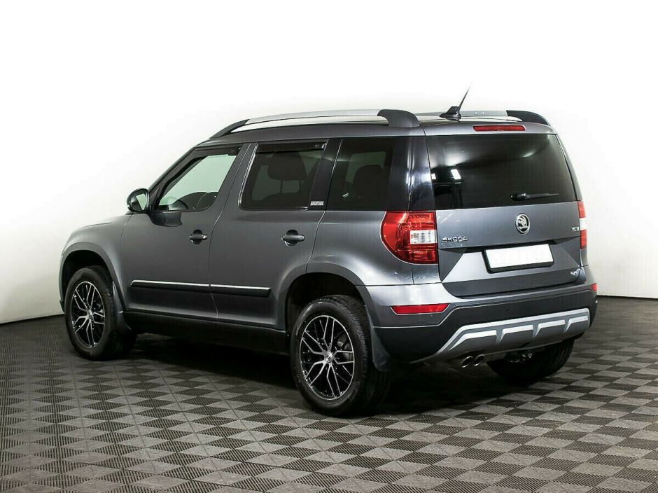 Skoda Yeti, 1.8 л, Робот, 2015 фото 6