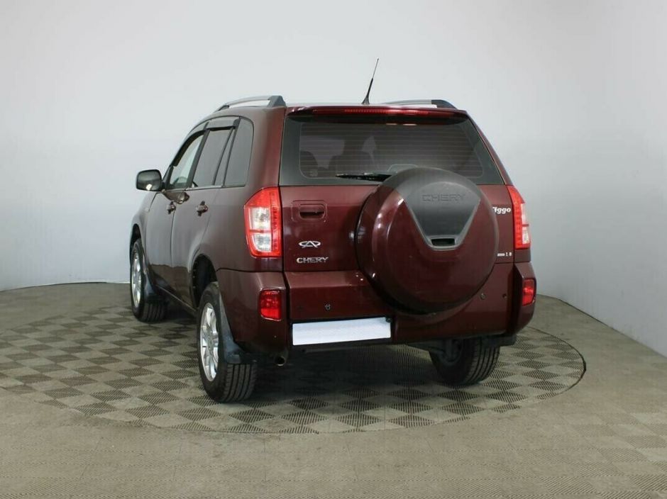 Chery Tiggo (T11), 1.9 л, Робот, 2015 фото 6