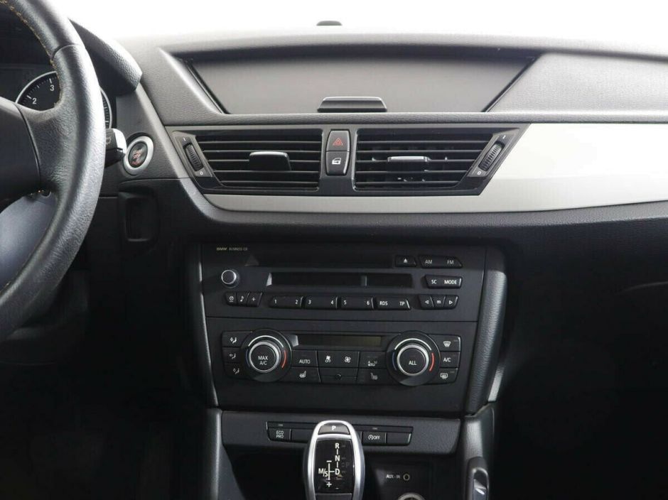 BMW X1, 2.0 л, АТ, 2012 фото 7