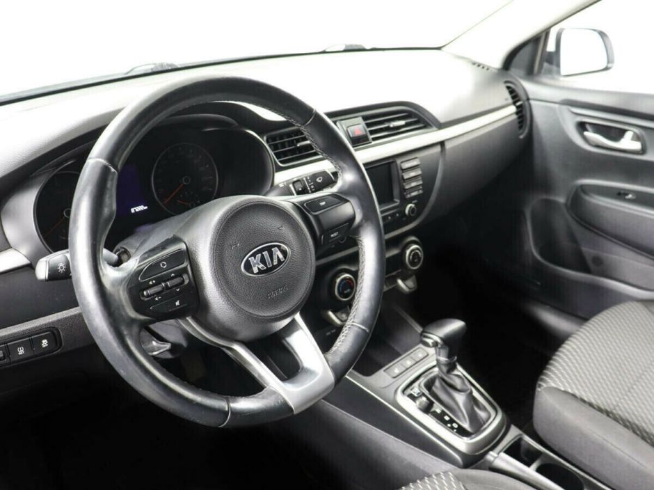 Kia Rio, 1.6 л, АТ, 2017 фото 8