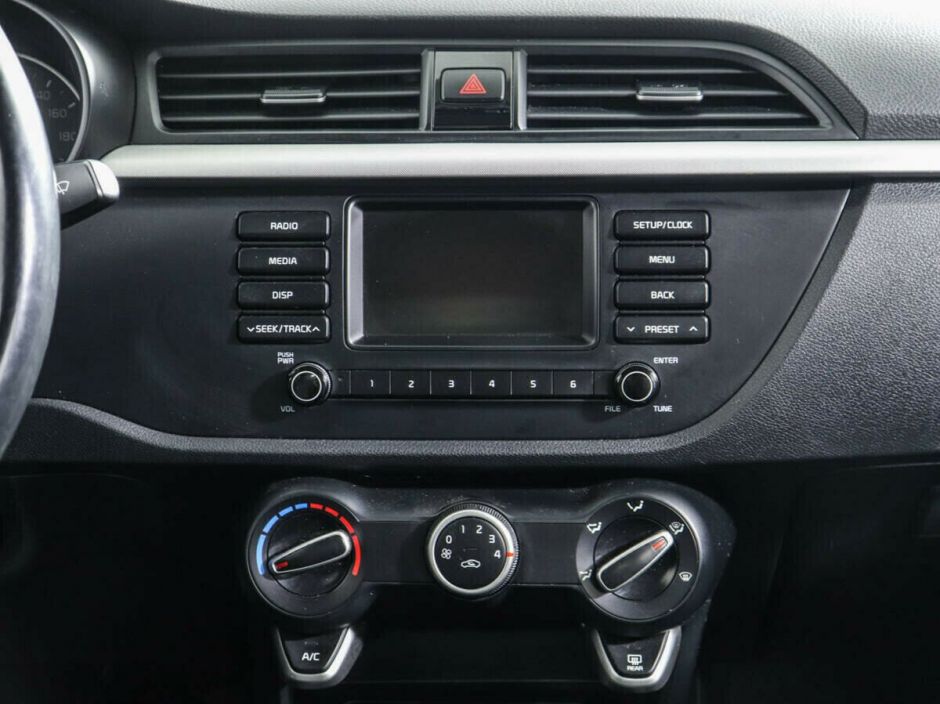 Kia Rio, 1.4 л, АТ, 2018 фото 7