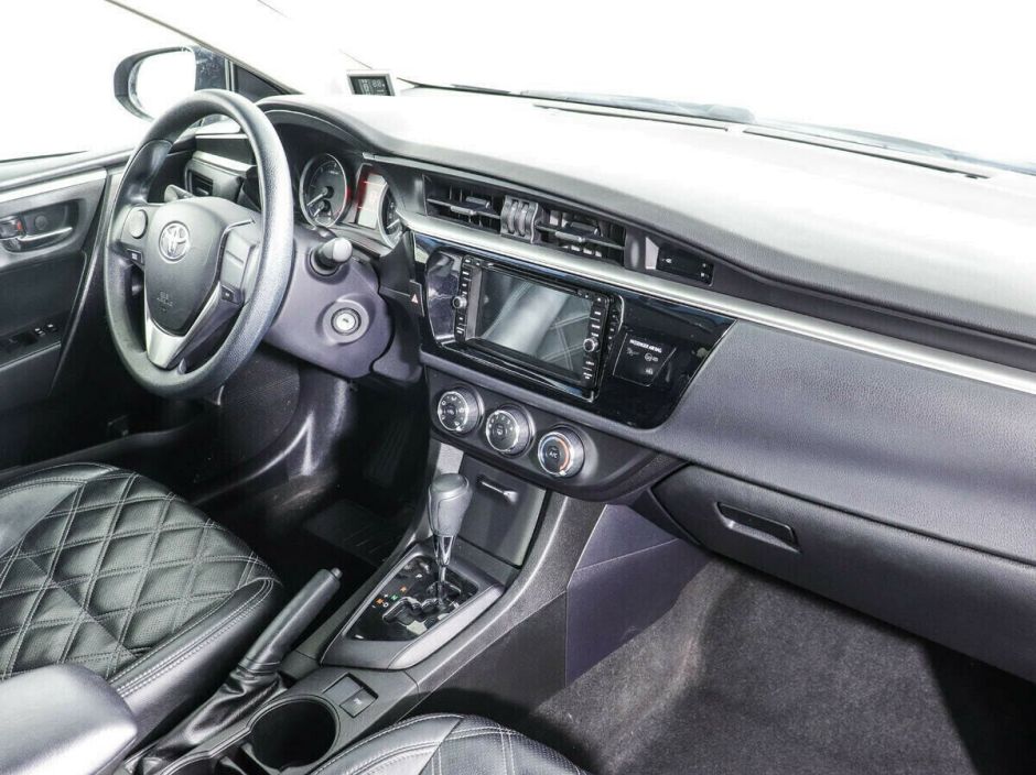 Toyota Corolla, 1.6 л, Вариатор, 2013 фото 8