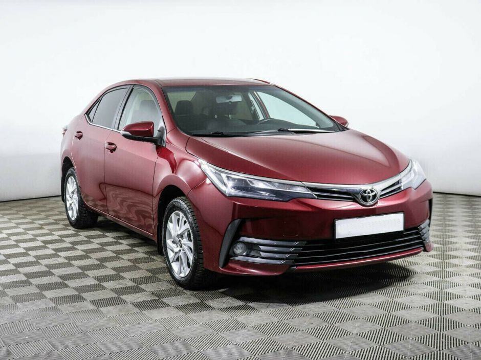 Toyota Corolla, 1.8 л, Вариатор, 2017 фото 5