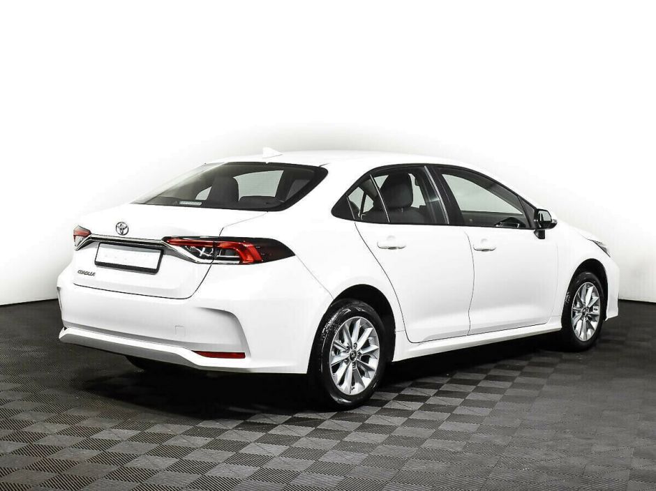 Toyota Corolla, 1.6 л, Вариатор, 2019 фото 4