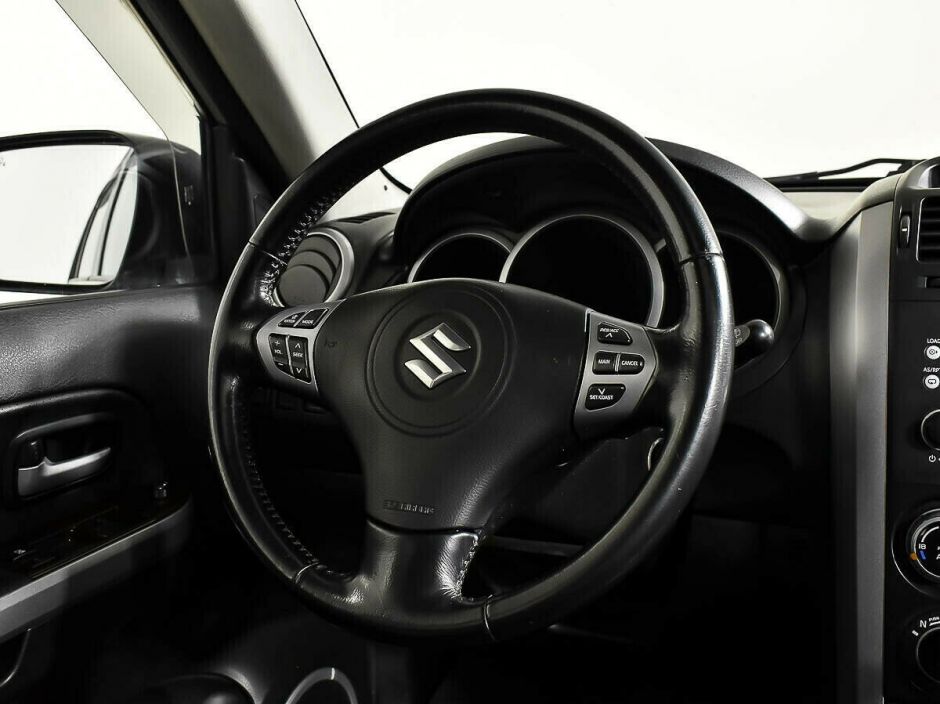Suzuki Grand Vitara, 2.0 л, АТ, 2008 фото 8