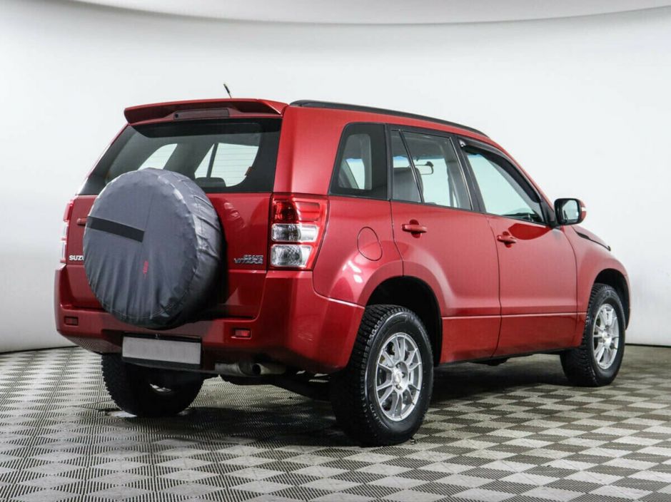 Suzuki Grand Vitara, 2.4 л, АТ, 2010 фото 4