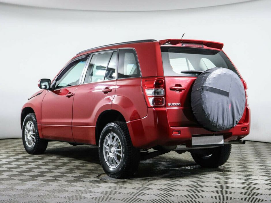 Suzuki Grand Vitara, 2.4 л, АТ, 2010 фото 5