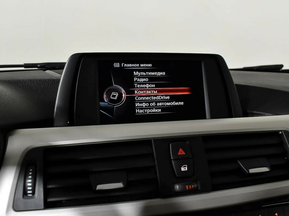 BMW 3 серии, 1.5 л, АТ, 2015 фото 9