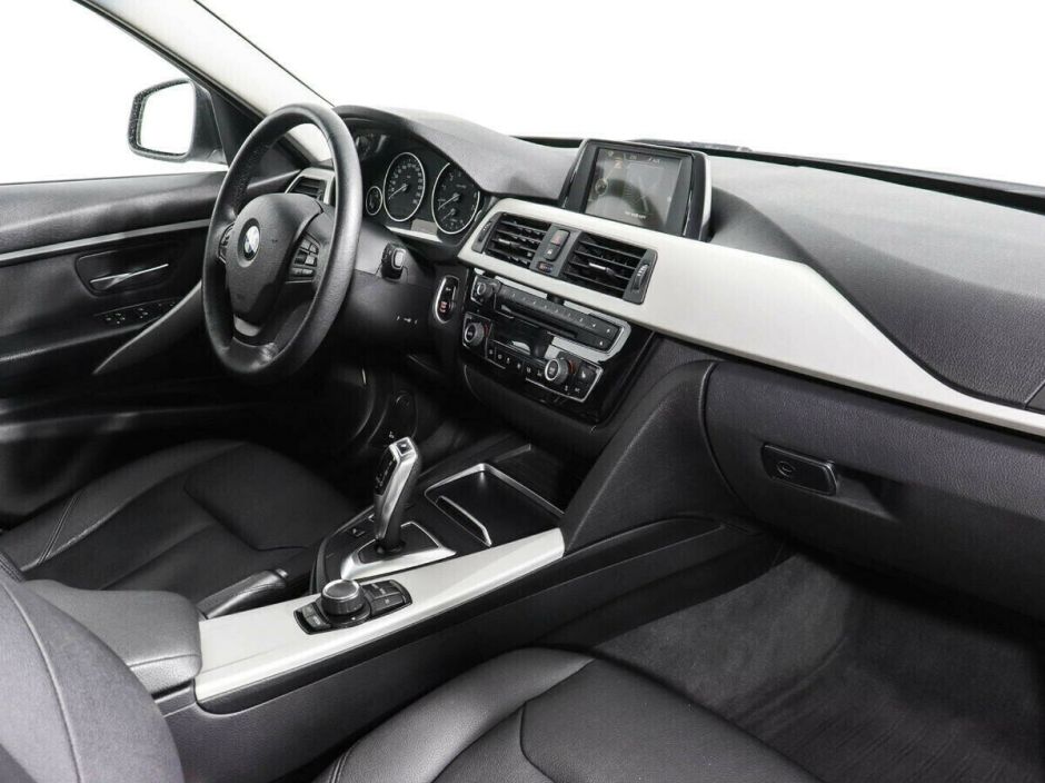 BMW 3 серии, 1.5 л, АТ, 2015 фото 1