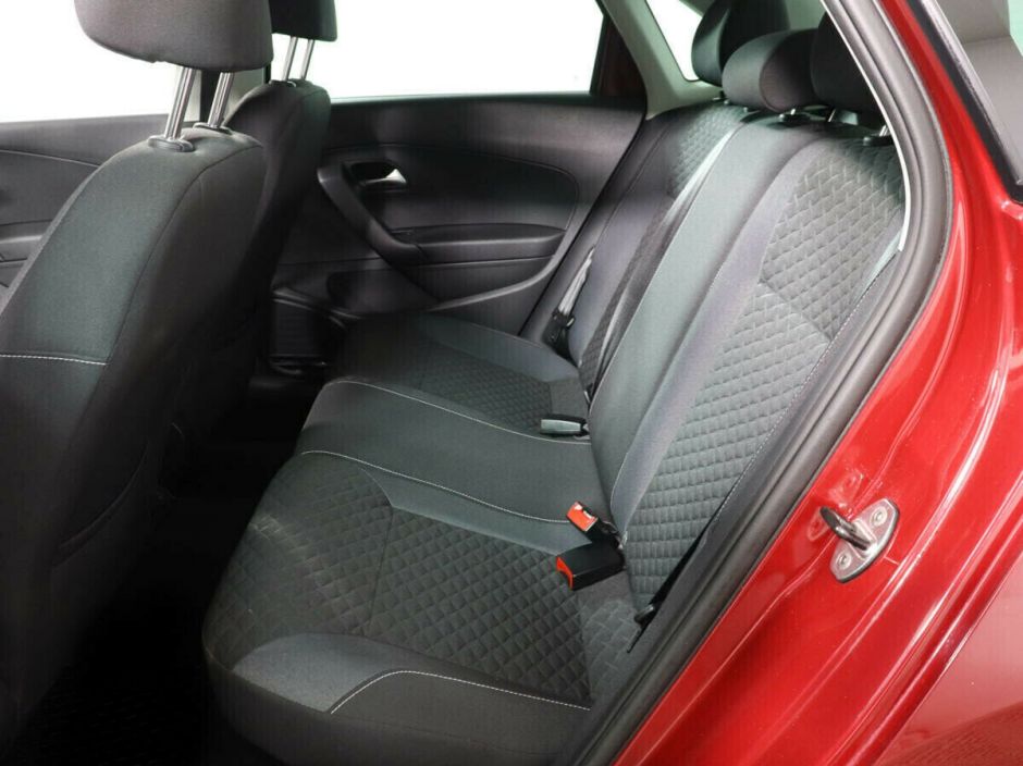 Volkswagen Polo, 1.4 л, Робот, 2019 фото 8