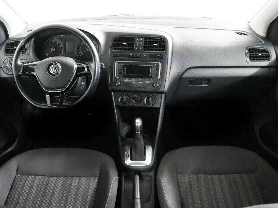Volkswagen Polo, 1.6 л, АТ, 2016 фото 7