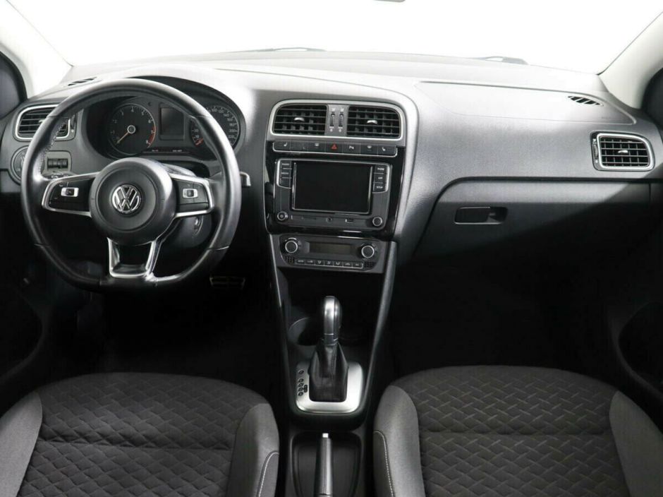 Volkswagen Polo, 1.6 л, АТ, 2018 фото 7