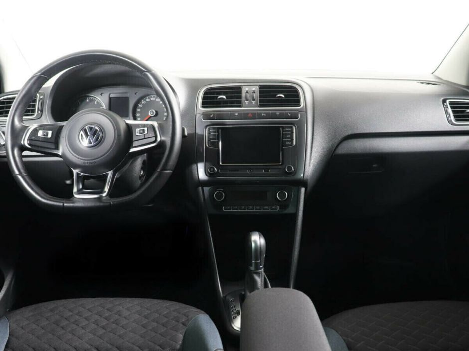 Volkswagen Polo, 1.6 л, АТ, 2018 фото 7