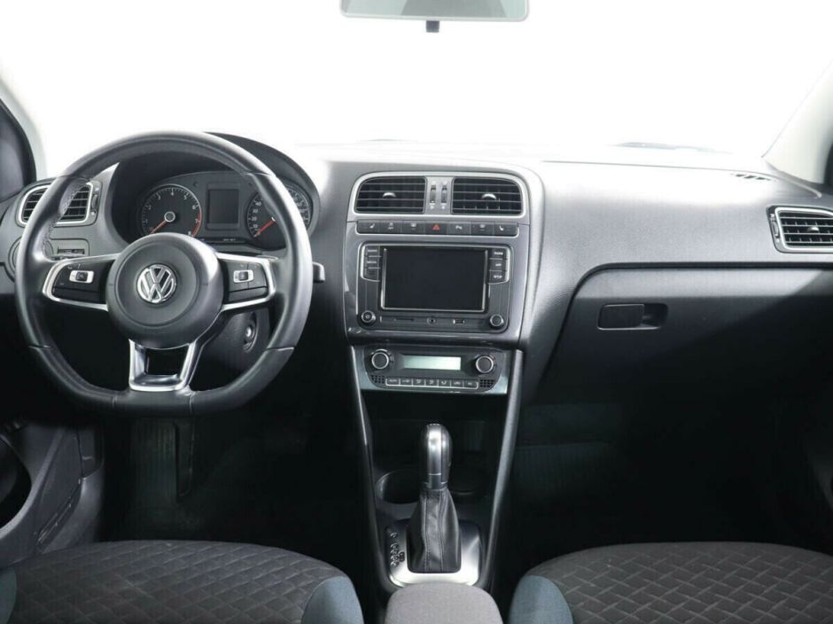 Volkswagen Polo, 1.4 л, Робот, 2019 фото 10