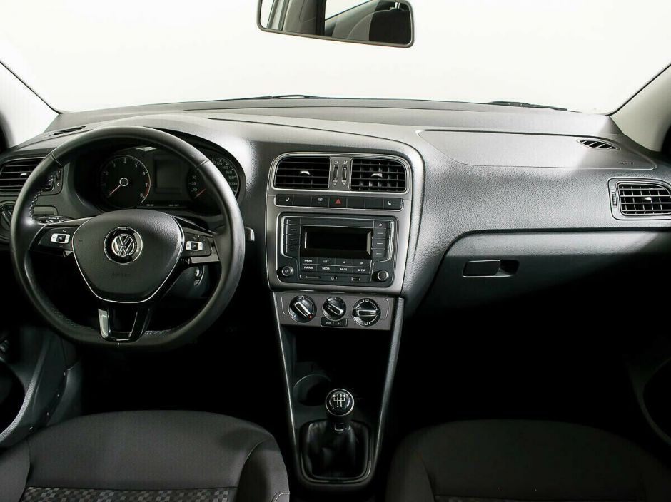 Volkswagen Polo, 1.6 л, МТ, 2016 фото 7