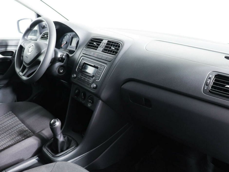 Volkswagen Polo, 1.6 л, МТ, 2017 фото 2