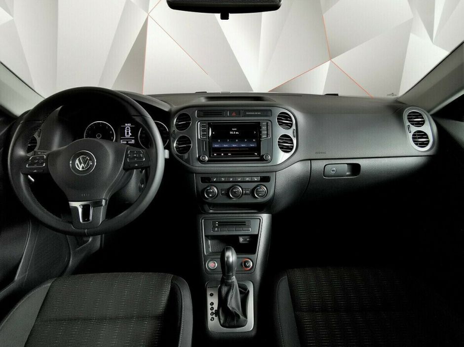 Volkswagen Tiguan, 2.0 л, АТ, 2013 фото 10