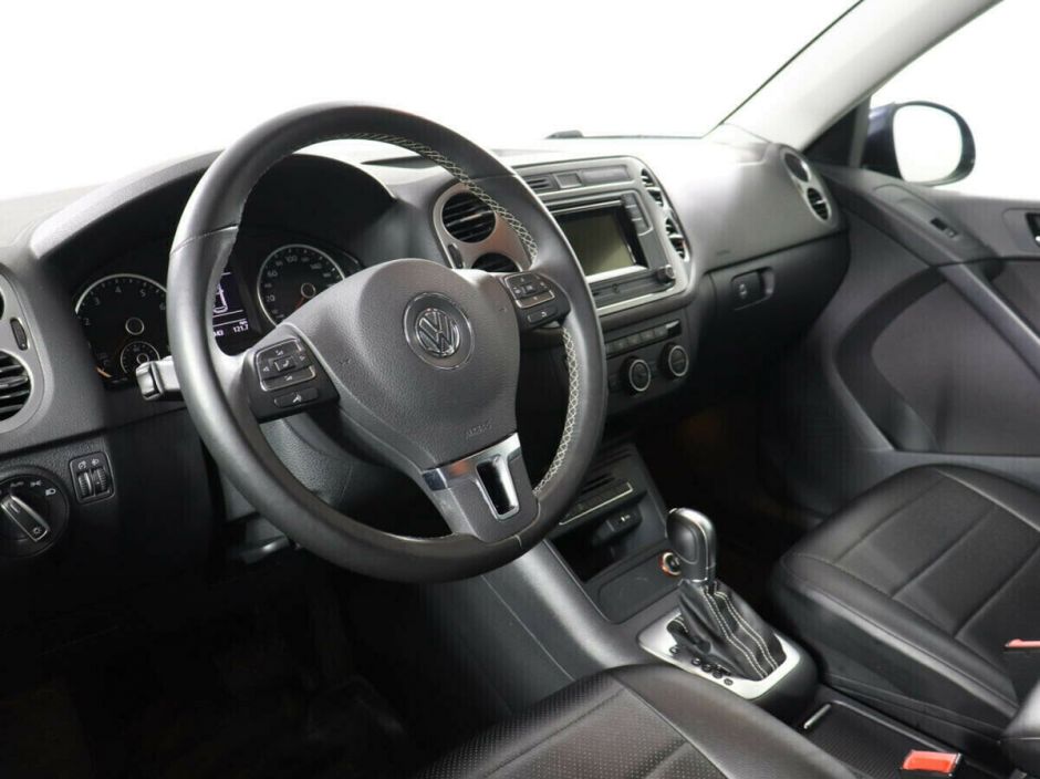 Volkswagen Tiguan, 1.4 л, Робот, 2014 фото 1