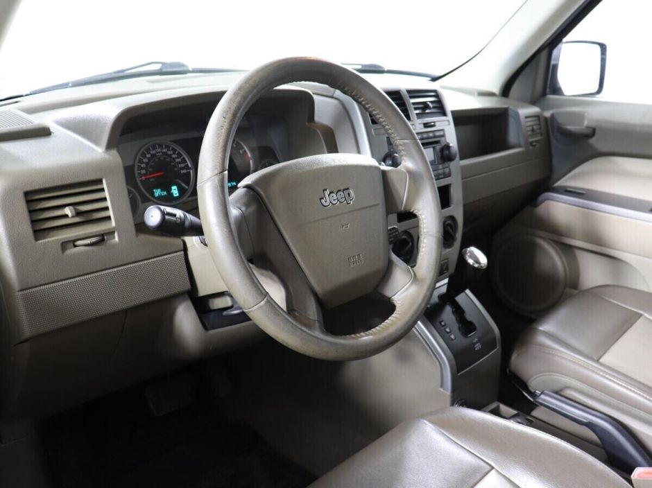 Jeep Liberty (Patriot), 2.4 л, Вариатор, 2007 фото 7