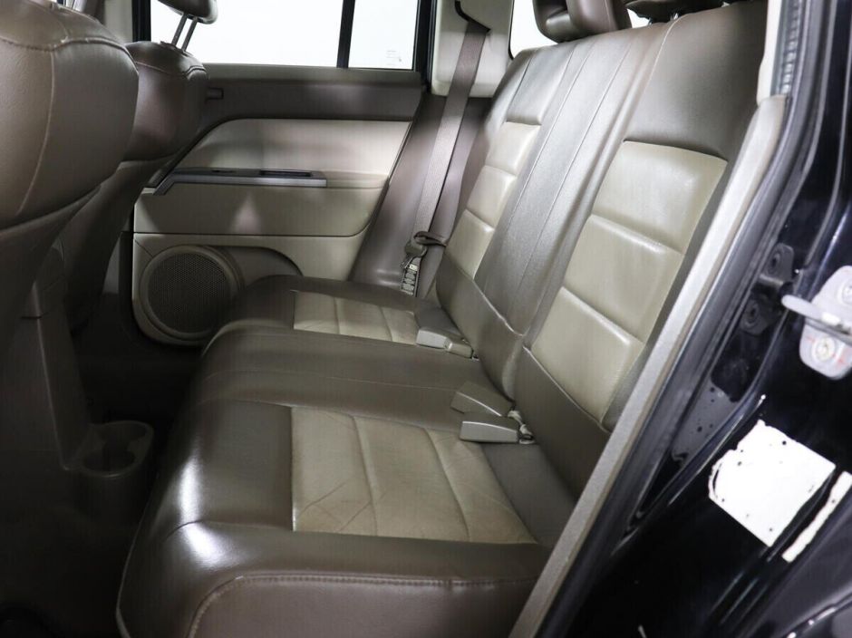 Jeep Liberty (Patriot), 2.4 л, Вариатор, 2007 фото 1