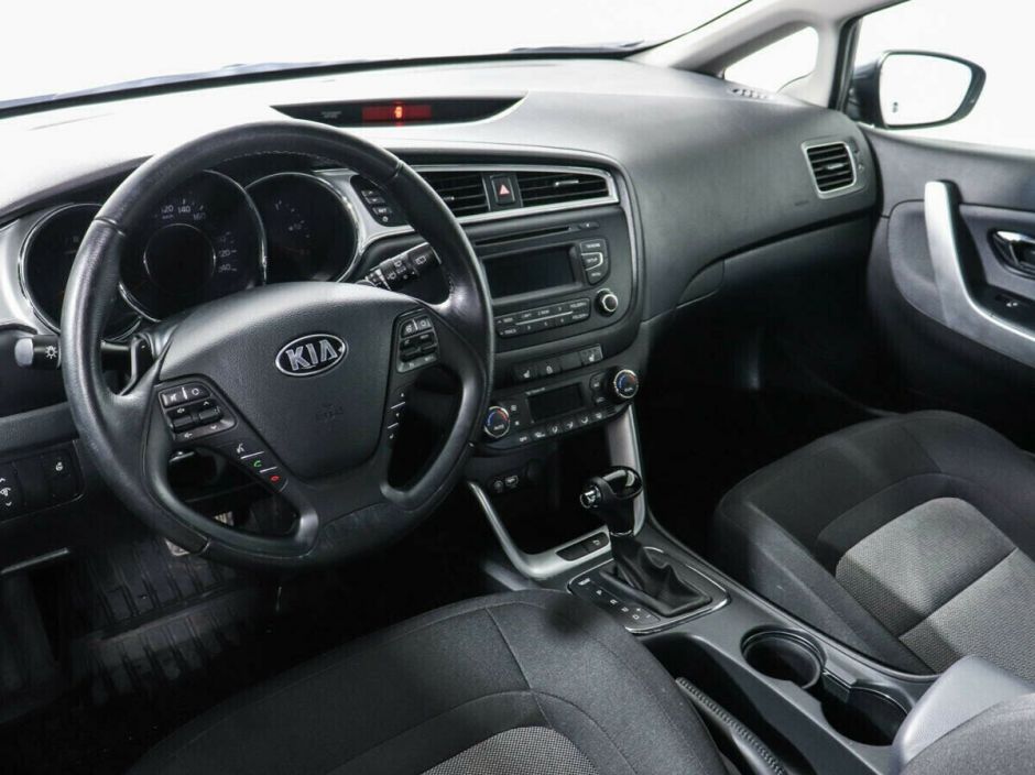 Kia Ceed, 1.6 л, АТ, 2015 фото 7