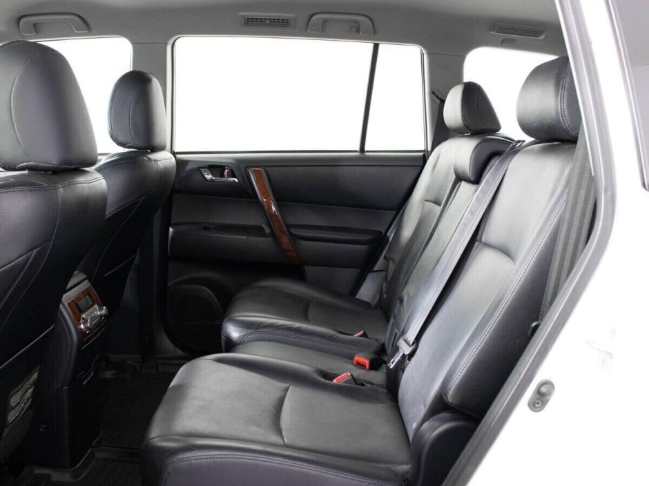 Toyota Highlander, 3.5 л, АТ, 2012 фото 9