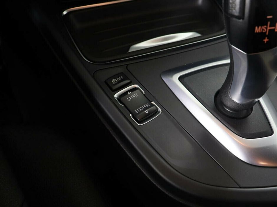BMW 3 серии, 1.6 л, АТ, 2013 фото 2