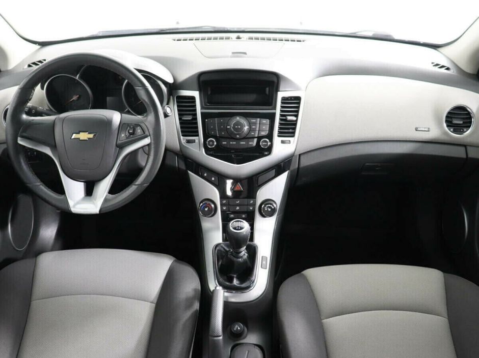 Chevrolet Cruze, 1.8 л, МТ, 2011 фото 1