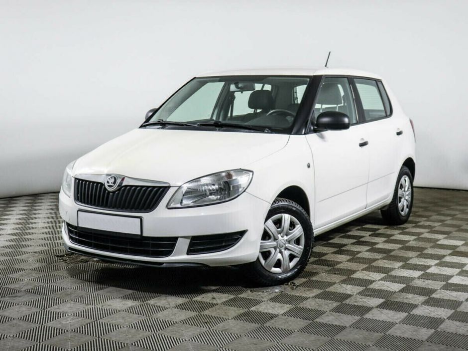 Skoda Fabia, 1.6 л, АТ, 2013 фото 3